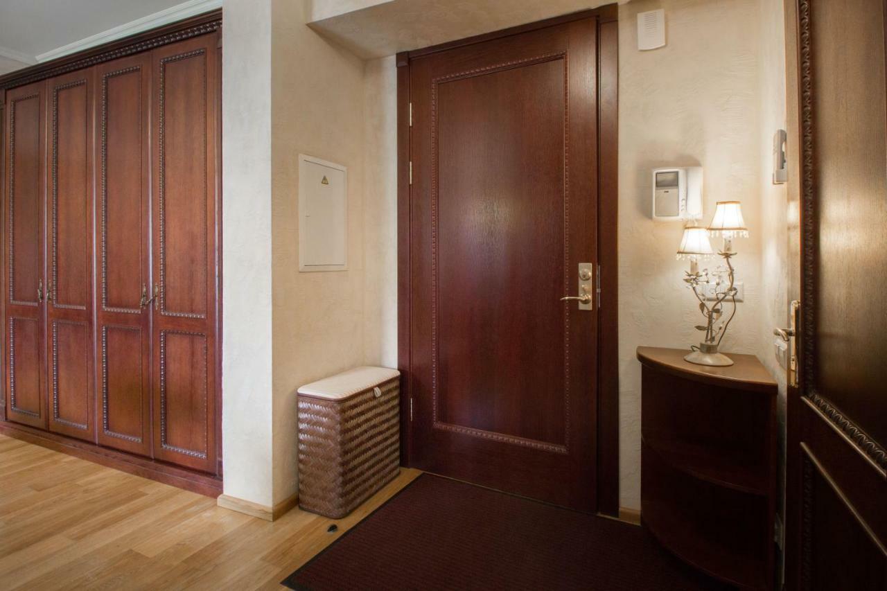 Old Riga Terrace Apartment Bagian luar foto