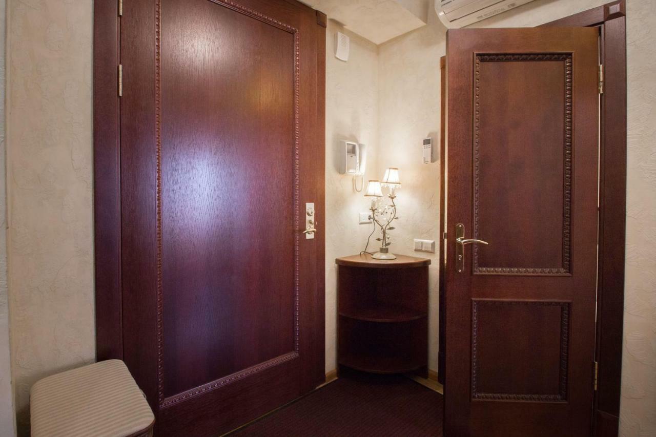 Old Riga Terrace Apartment Bagian luar foto